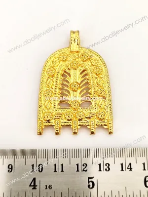 Golden pendant 15