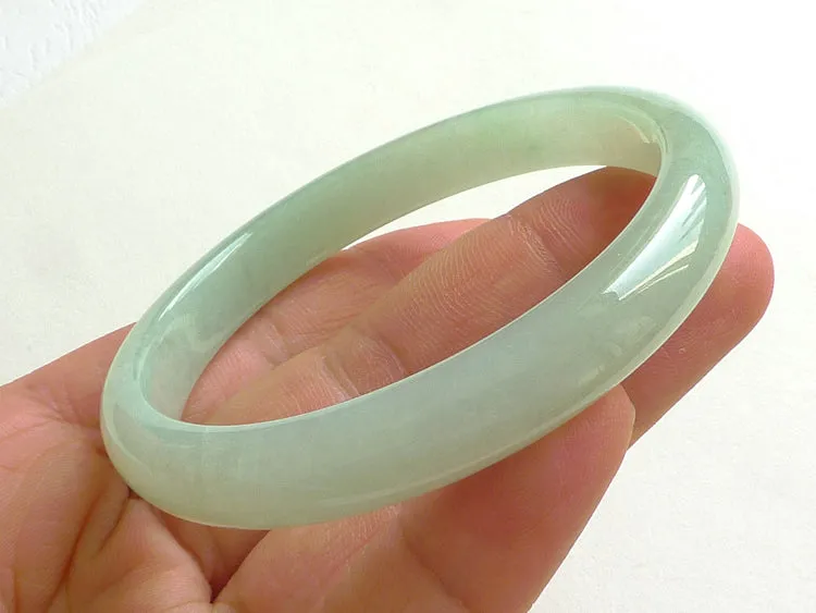 Natural Jade Bangle Jadeite Bangle Internal Diameter 55mm BER717
