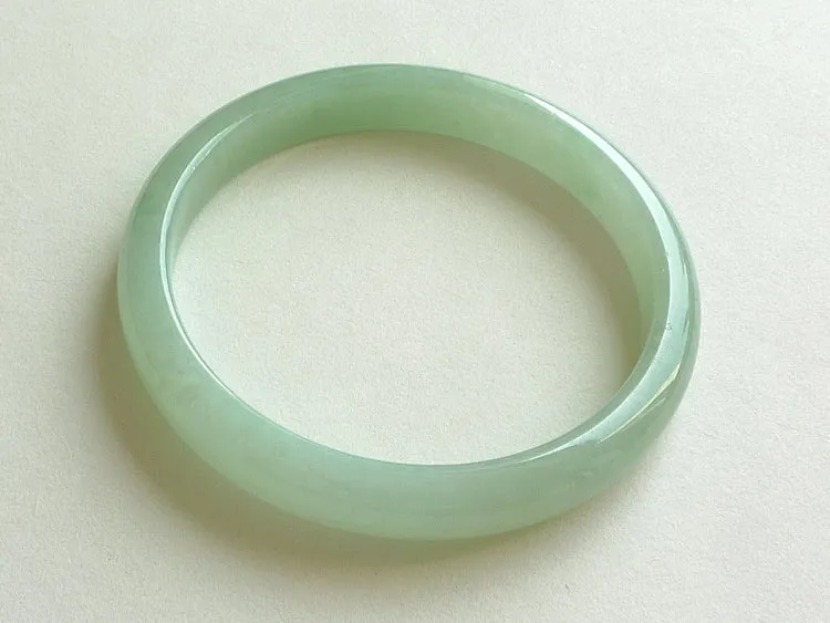 Natural Jade Bangle Jadeite Bangle Internal Diameter 55mm BER717