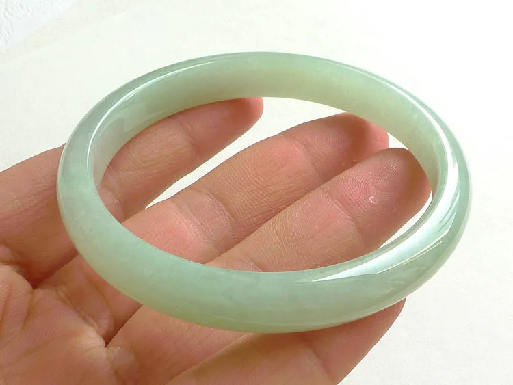 Natural Jade Bangle Jadeite Bangle Internal Diameter 55mm BER717