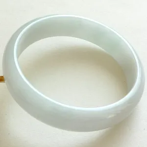 Natural Jade Bangle Jadeite Bangle Internal Diameter 55mm BER781
