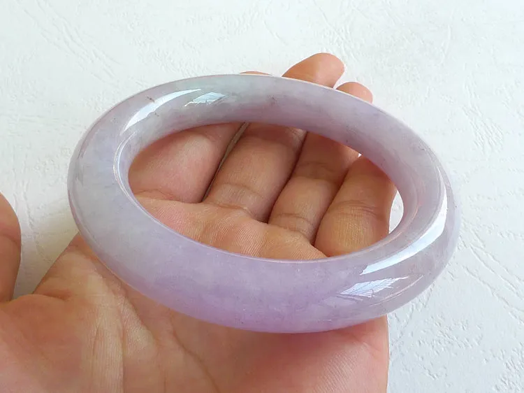 Natural Jade Bangle Jadeite Bangle Internal Diameter 57mm BER406