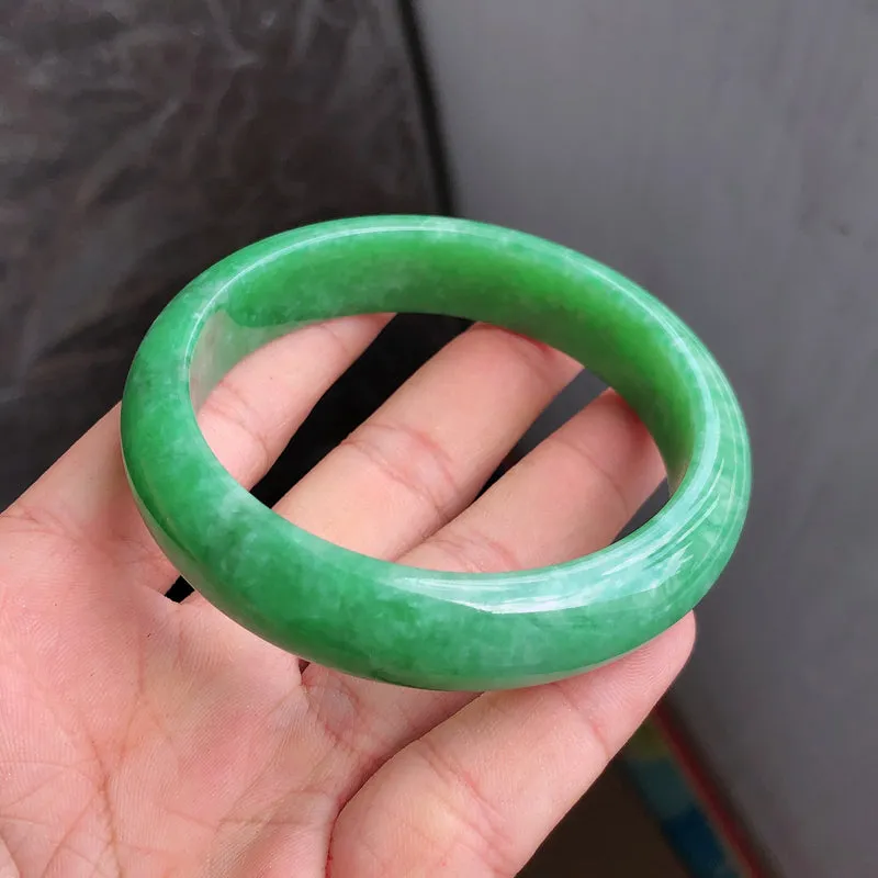Natural Jade Bangle Jadeite Bangle Internal Diameter 57mm NBE073