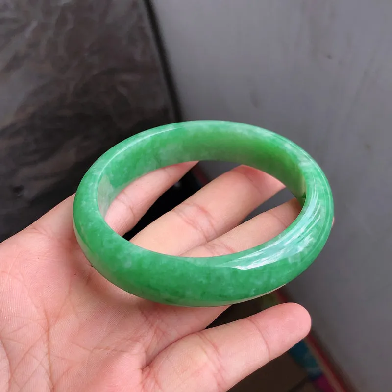Natural Jade Bangle Jadeite Bangle Internal Diameter 57mm NBE073