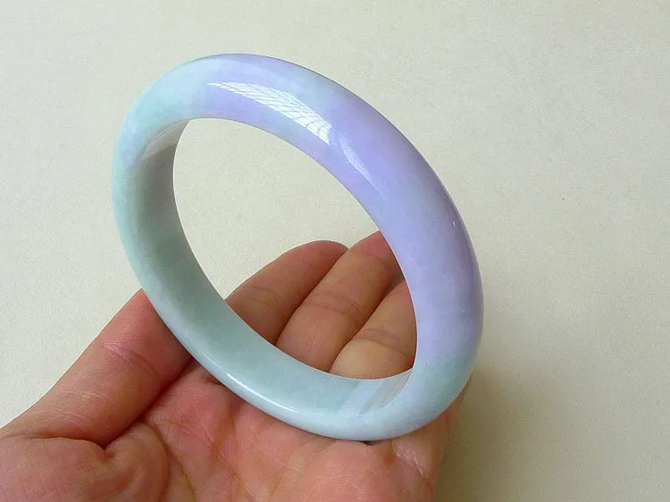 Natural Jade Bangle Jadeite Bangle Internal Diameter 59.3mm BER126