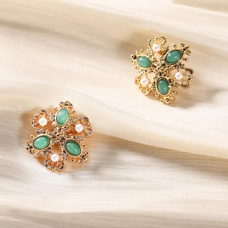 Pearl Ear Clips